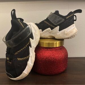 JORDAN | Kids/Toddler Black Sneakers